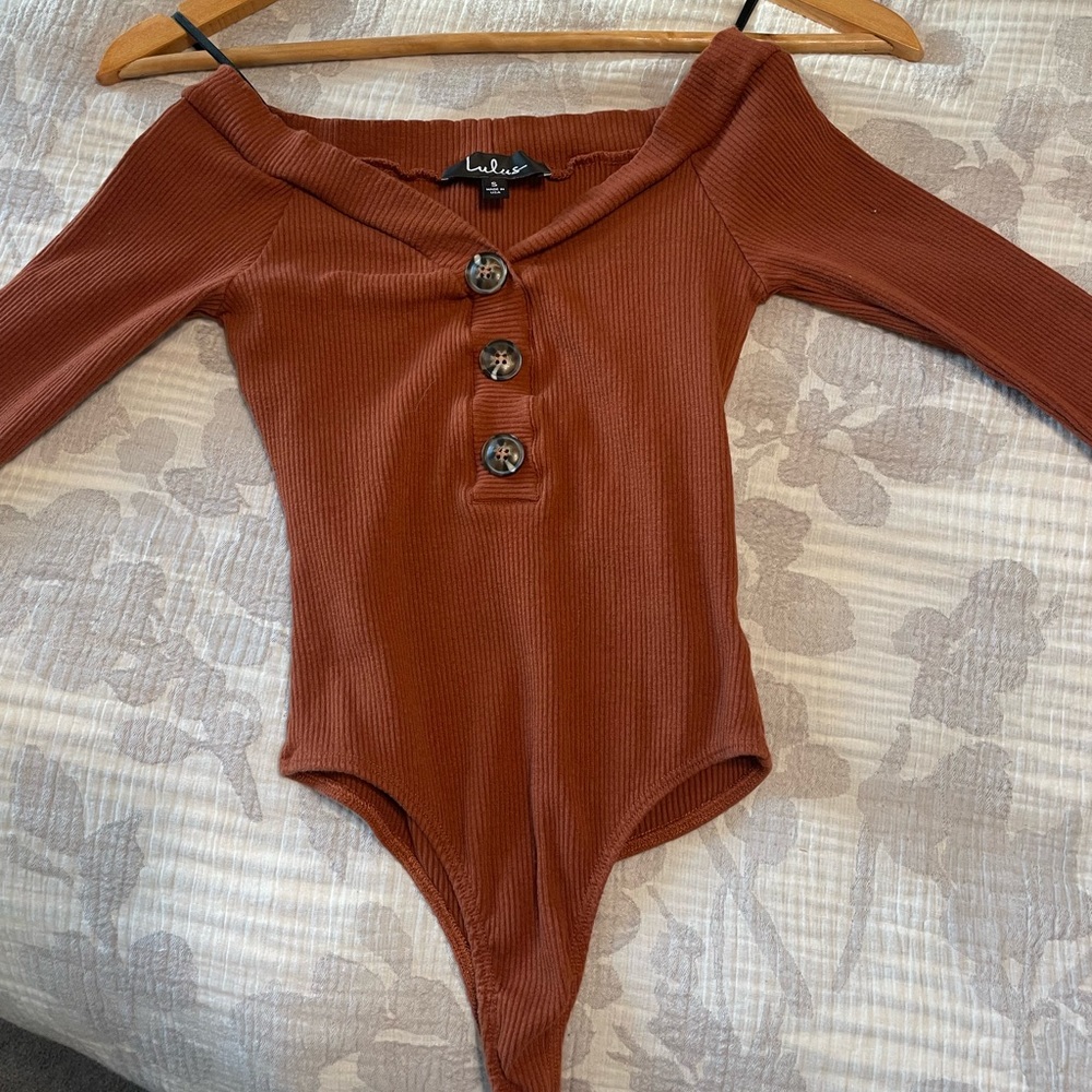 Lulus Burnt orange long sleeve body suit